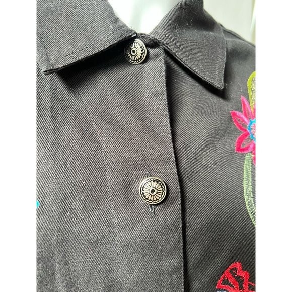White Stag Womens Denim Jacket Coat Black Floral Button Up Embroidered S New - Picture 3 of 12